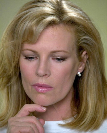 Kim Basinger lost her fight to prove she never had an agreement for "Boxing Helena." She went through three boxes of Kleenex on the stand
