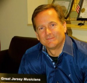 Rich Hoynes Loves the Music