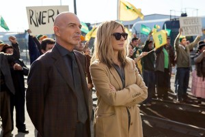 Billy Bob Thornton and Sandra Bullock tried, but costumes may have worked better with 'Crisis.' (Photo Courtesy Warner Bros.)